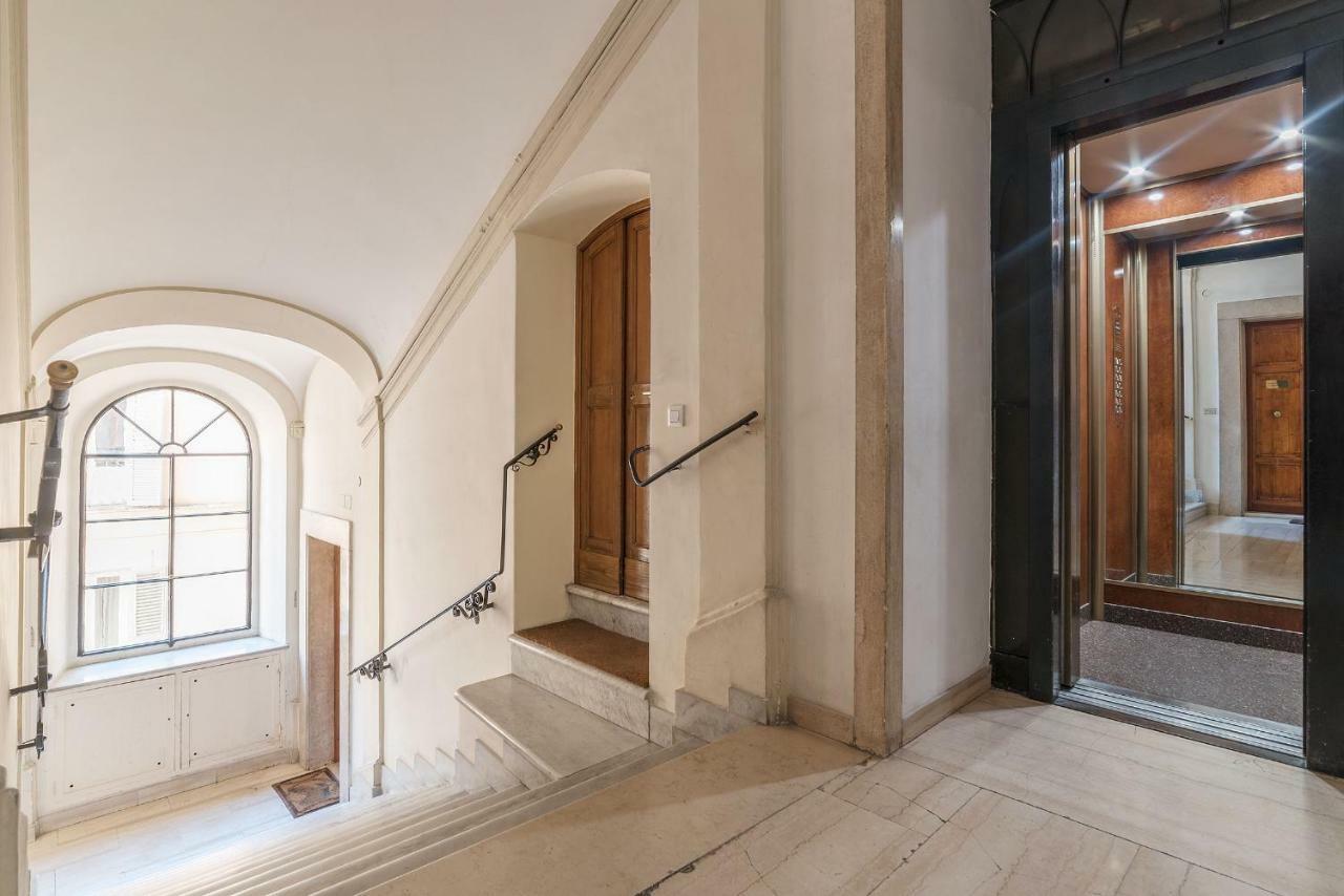 Montecitorio Lovely Apartment Рим Екстер'єр фото