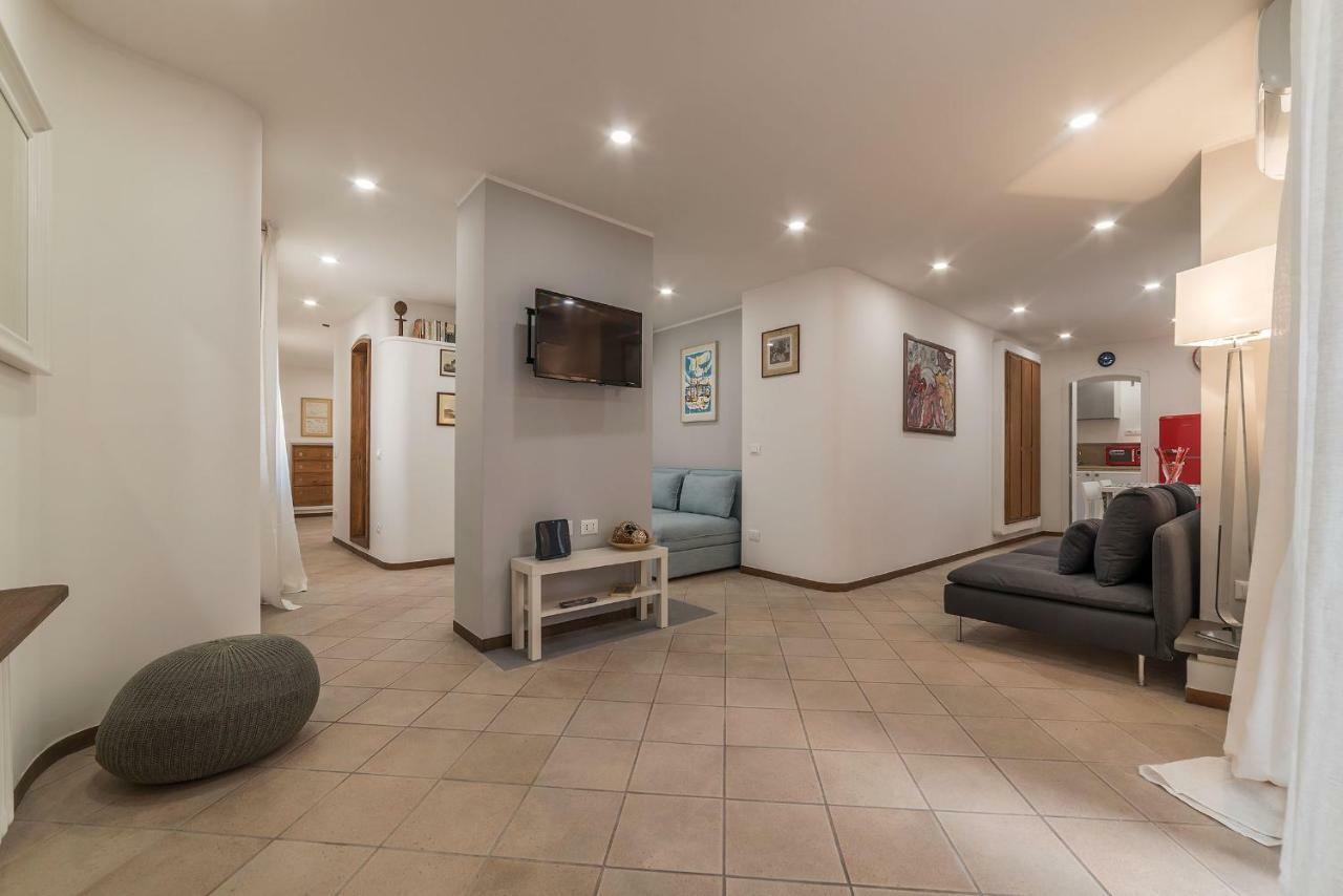 Montecitorio Lovely Apartment Рим Екстер'єр фото