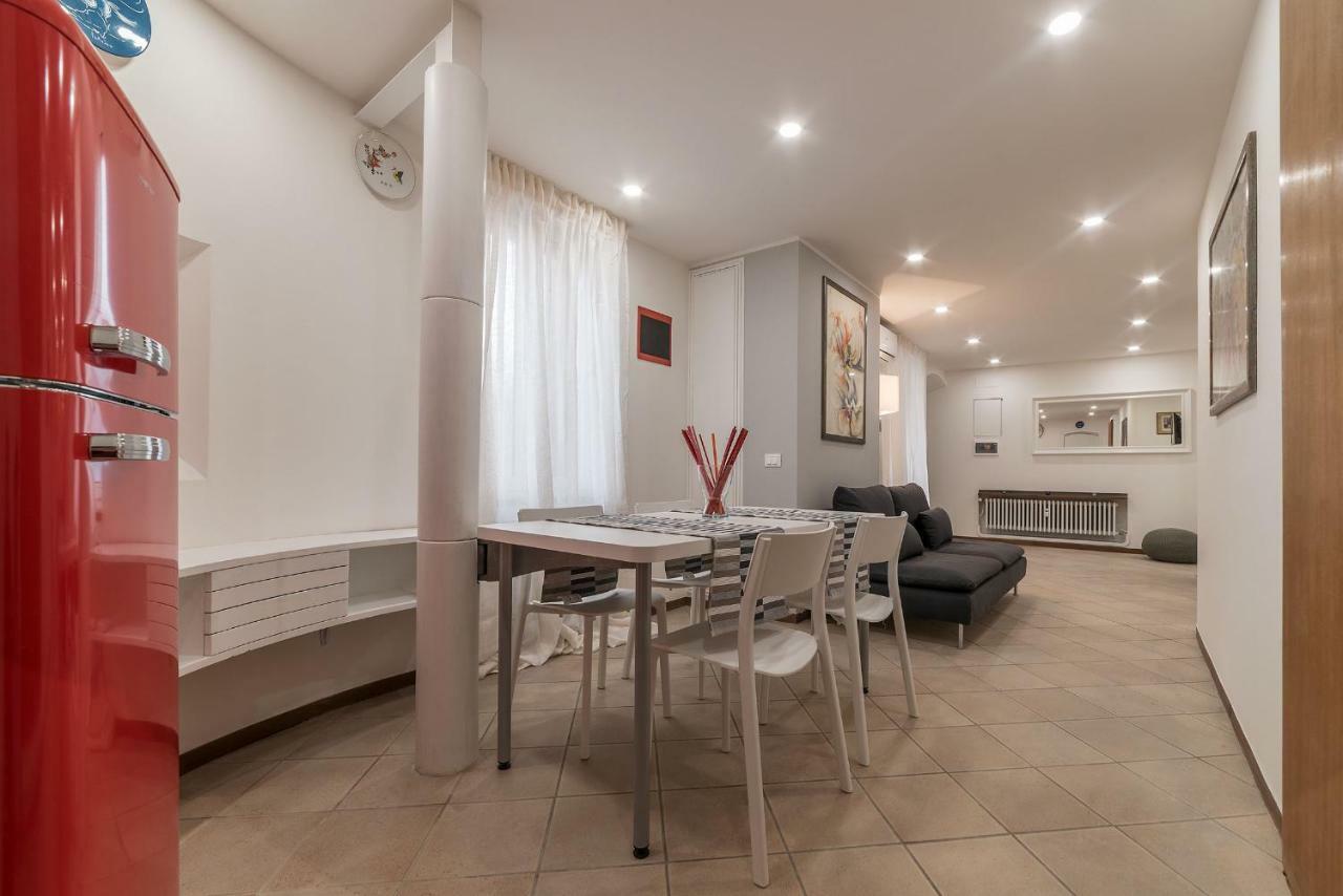 Montecitorio Lovely Apartment Рим Екстер'єр фото